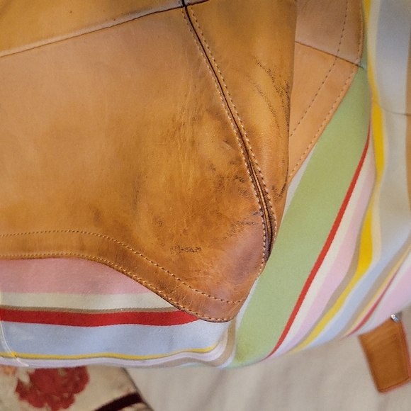 2 Piece Coach Set - Picture 5 of 13